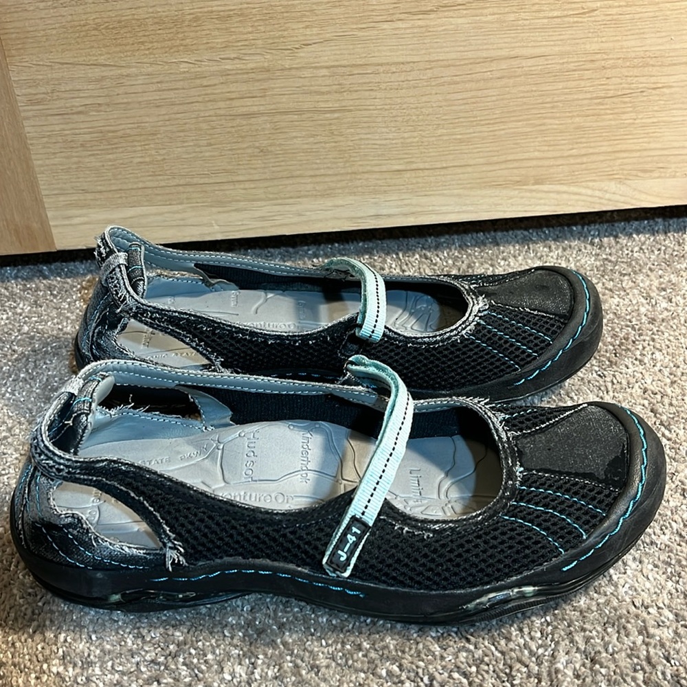 J-41 Beachcomber Mary Jane Style Shoes